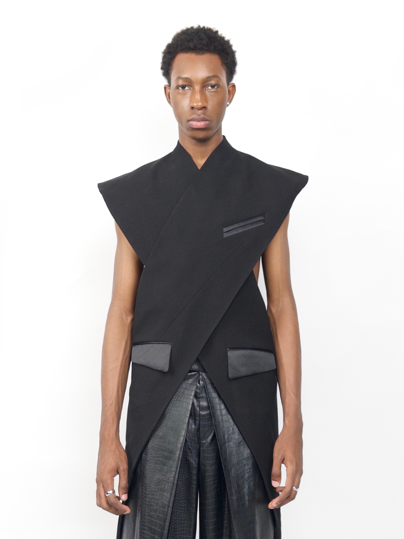 X MARKS THE SPOT VEST